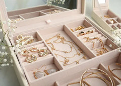 5 Must-Have Jewelry Staples Every Minimalist Should Own
