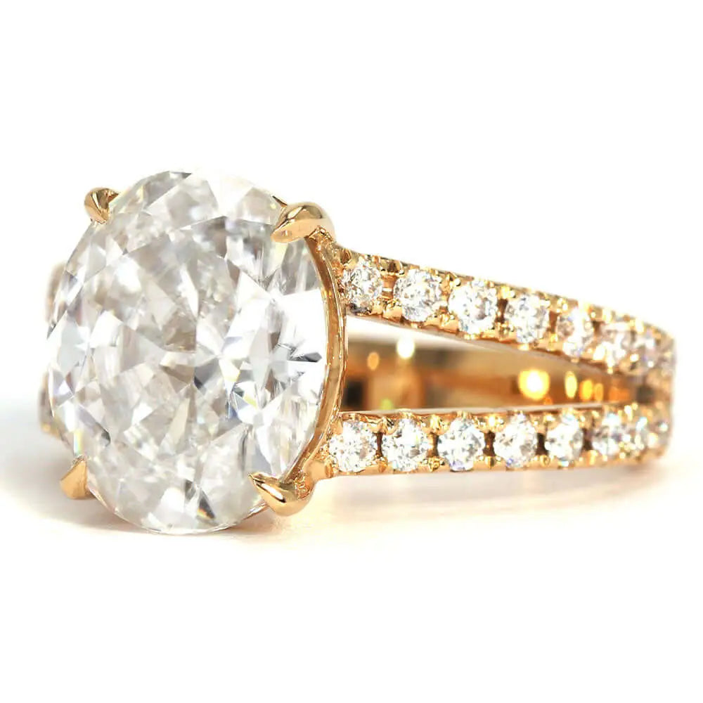 5 Carat Jasmine Oval Moissanite RIng in 18K gold - LeCaine Gems