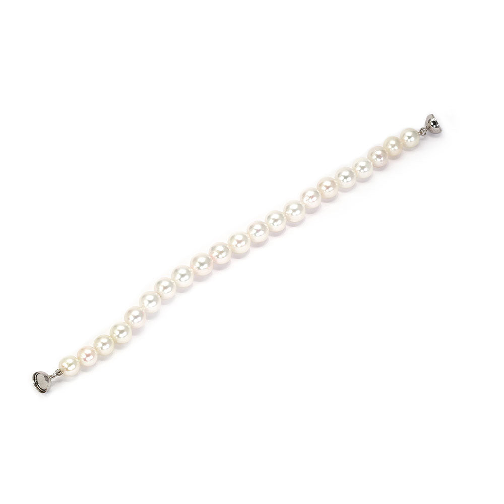 White Akoya Pearl Bracelet with Rhodium Magnetic Clasp | LeCaine