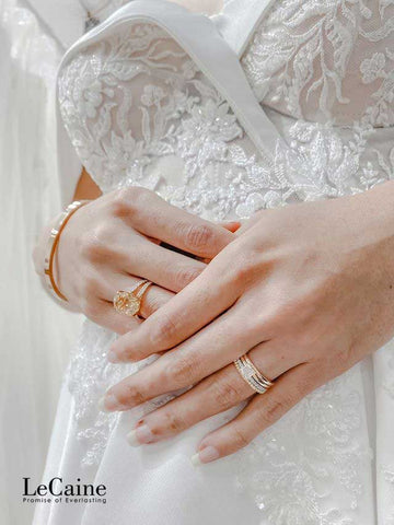 Stylish & Chic Ways To Wear Your Engagement Ring & Wedding