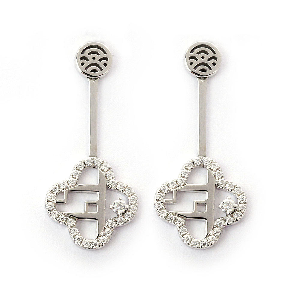 Clover Dangling Earrings in 18K Gold