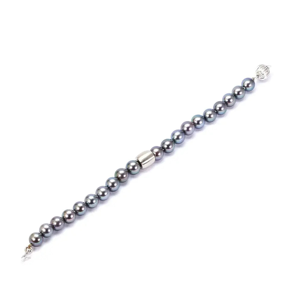 Enhanced Black Akoya Pearl Bracelet with Strip Clasp