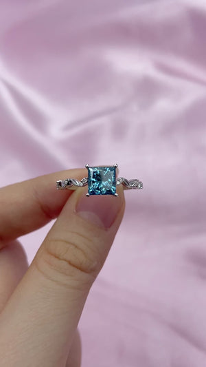 Princess Cut Lab Grown Diamond Eartha Ring - LeCaine Gems