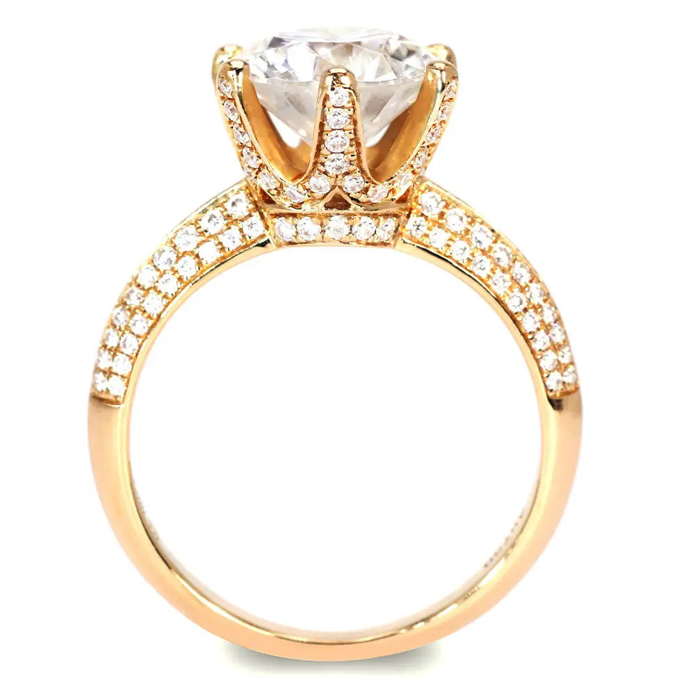 Queen Myka Round Moissanite with Knife Edge Pave Band Ring in 18K gold - LeCaine Gems